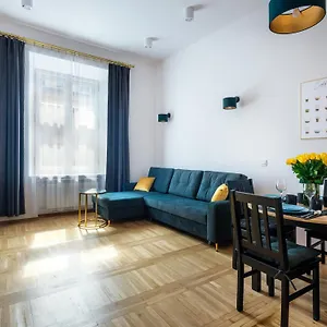  Apartment Tyzenhauz Old Town Poland